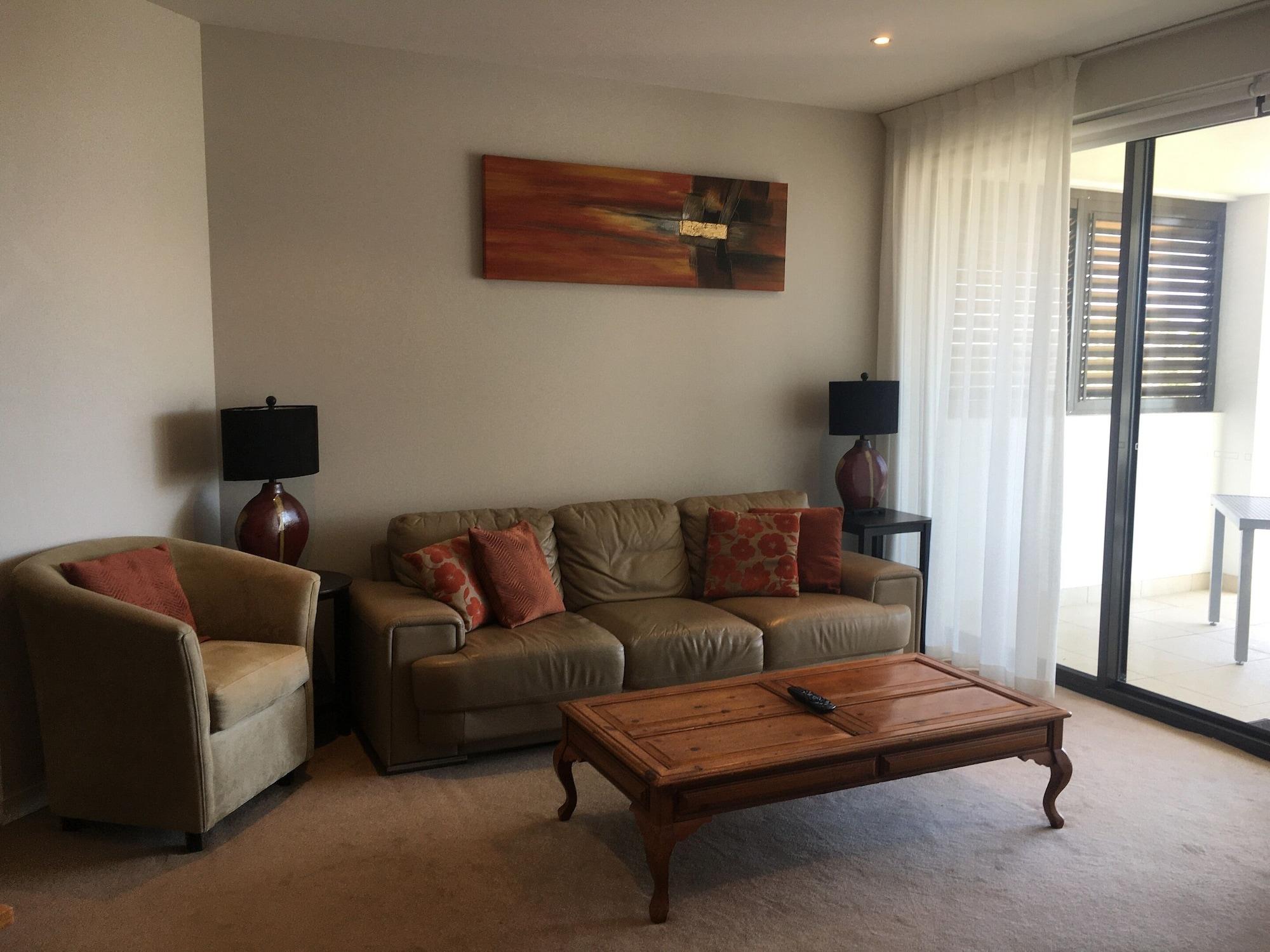 Grand Mercure Allegra Hervey Bay Kültér fotó Living room