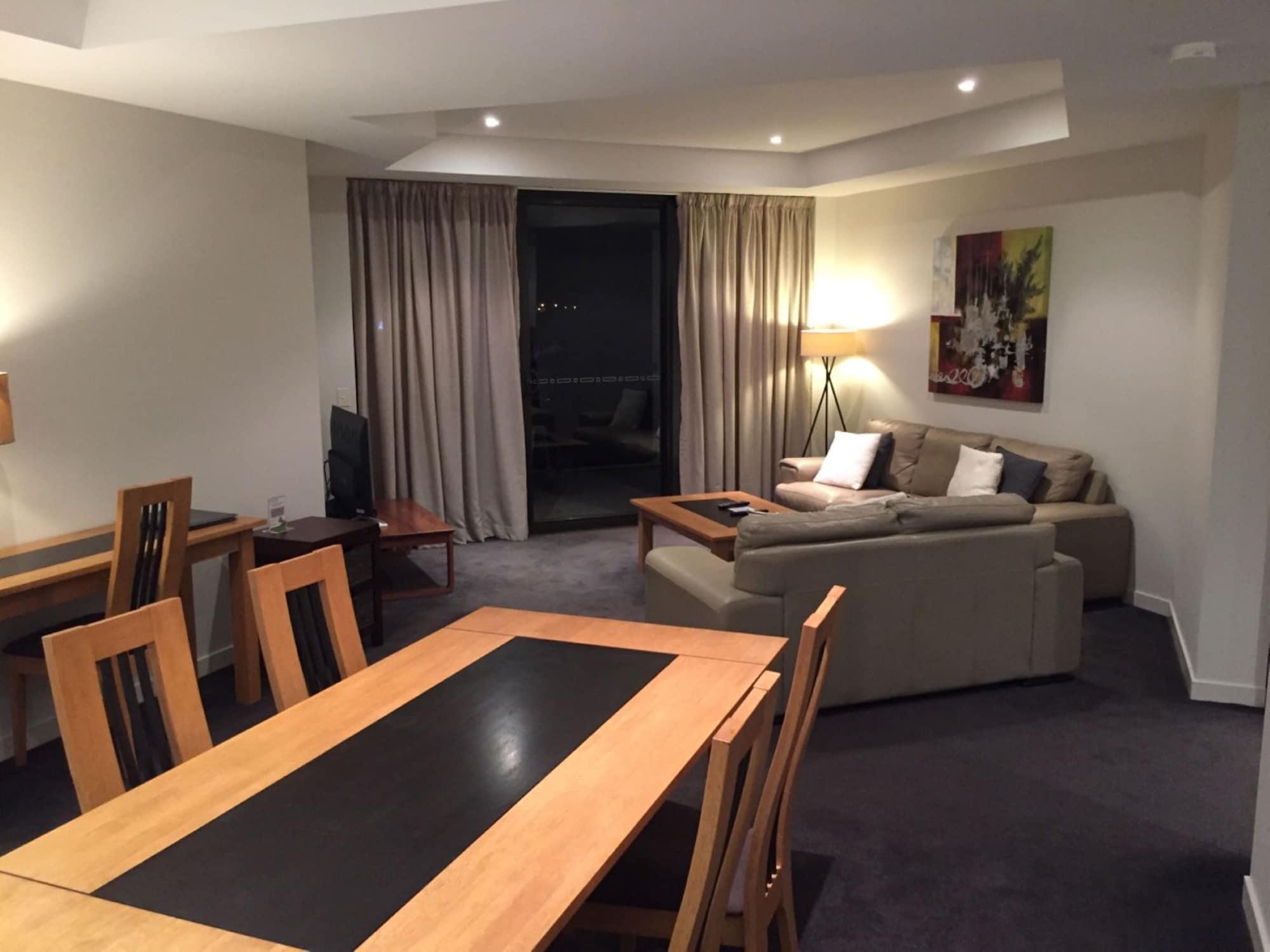 Grand Mercure Allegra Hervey Bay Kültér fotó A typical apartment at the hotel