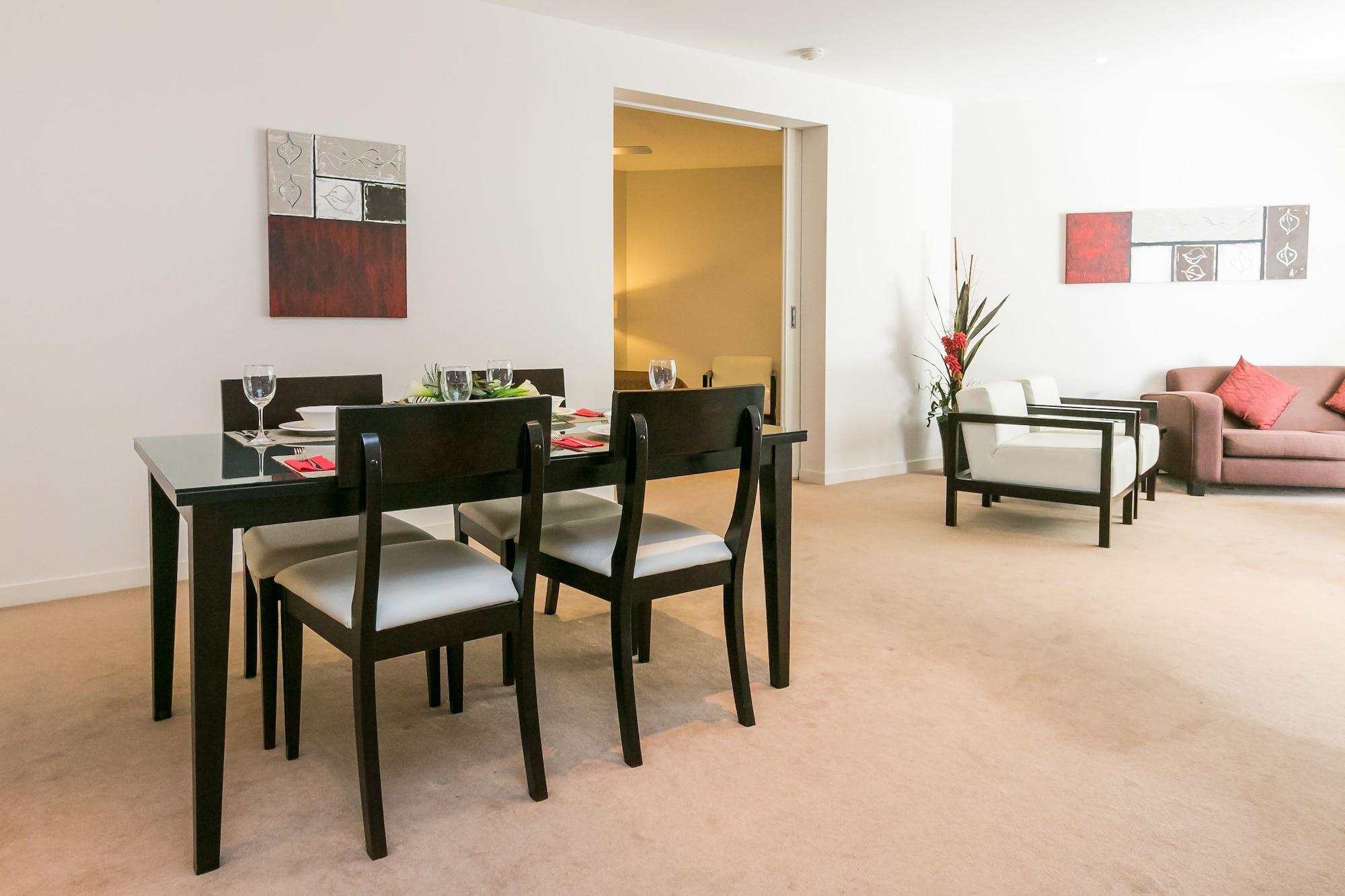 Grand Mercure Allegra Hervey Bay Kültér fotó A typical apartment at the complex