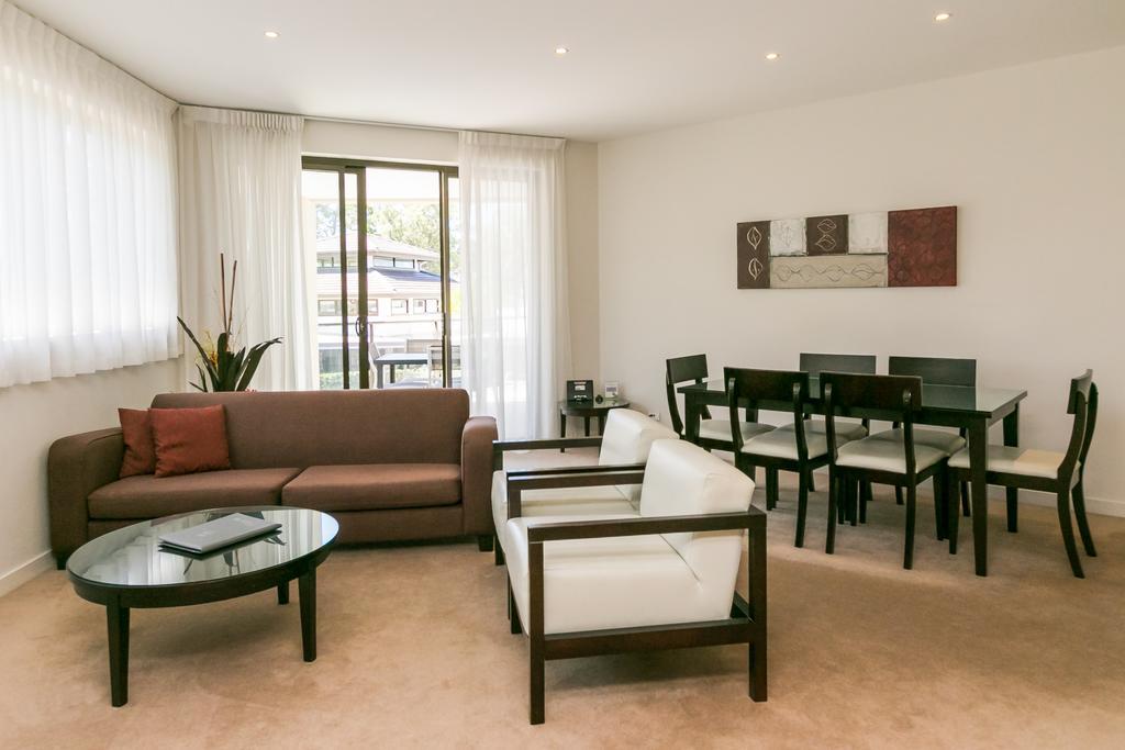 Grand Mercure Allegra Hervey Bay Kültér fotó A living room